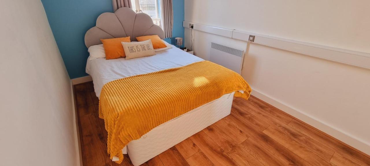 Modern And Spacious Swansea Centre Apartment Экстерьер фото